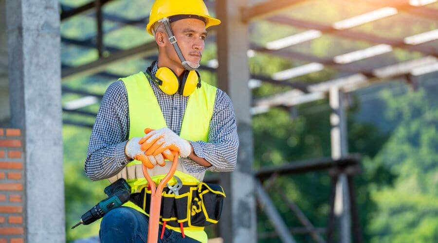 Professional gutter cleaning in Saltese, MT